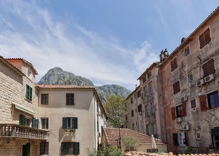 1-Bedroom Flat On The Main Square In The Old Town